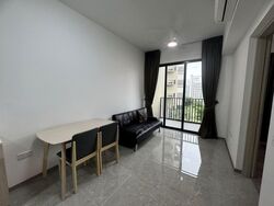 Sengkang Grand Residences (D19), Apartment #556129191